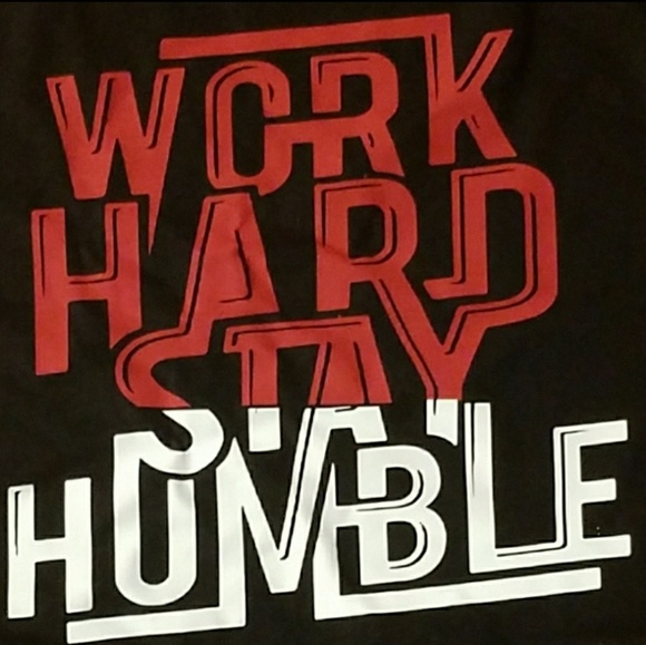 BRAND NEW "WORK HARD STAY HUMBLE" TEE!!😍 - Picture 4 of 8
